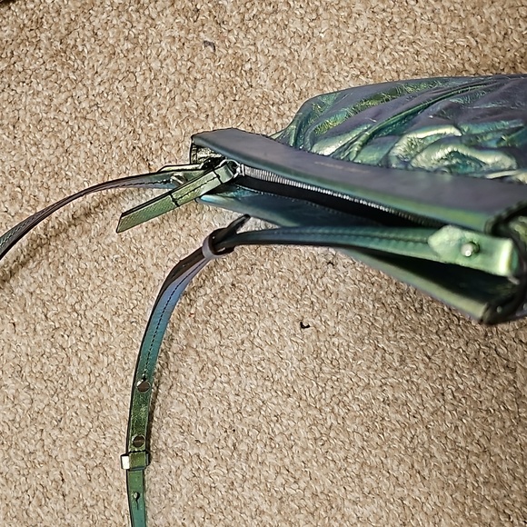 JSELISE2 Profile. Isabel Marant mettalic shoulder bag - Picture 4 of 4